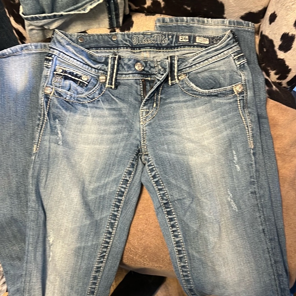 Women’s western miss me jeans size 26